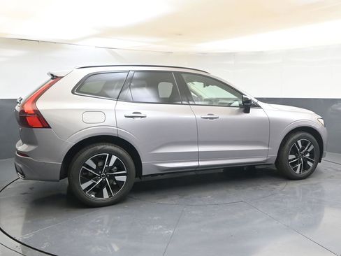 New 2026 Volvo XC60 B5 Plus w/ Climate Package image 6