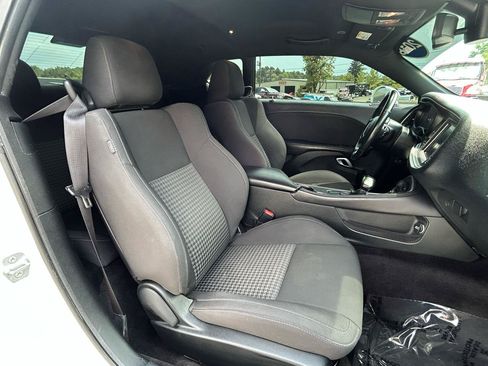 Used 2019 Dodge Challenger GT w/ Blacktop Package AWD/4WD image 19
