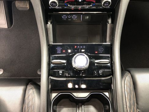 Certified 2025 Jeep Grand Cherokee Summit w/ Luxury Tech Group V image 20