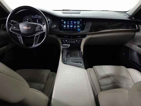 Used 2018 Cadillac CT6 Luxury image 11