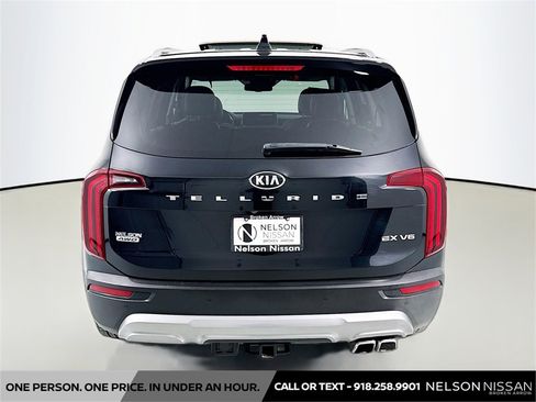 Used 2021 Kia Telluride EX w/ EX Premium Package image 6