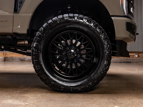 Used 2026 Ford F350 King Ranch w/ Chrome Package AWD/4WD image 12