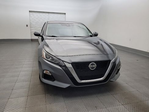Used 2022 Nissan Altima 2.5 SV AWD/4WD image 14