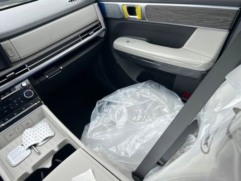 New 2026 Hyundai Santa Fe Calligraphy AWD/4WD image 12