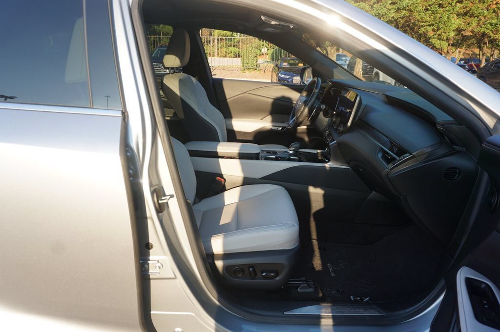 Used 2023 Lexus RX 350 Premium w/ Cold Area Package FWD image 18