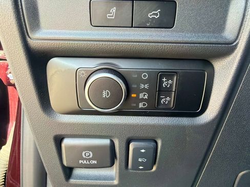 Used 2024 Ford Expedition Max Limited AWD/4WD image 32