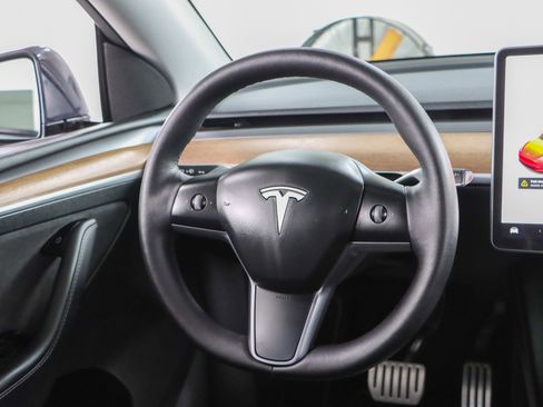Used 2023 Tesla Model Y Performance AWD/4WD image 12