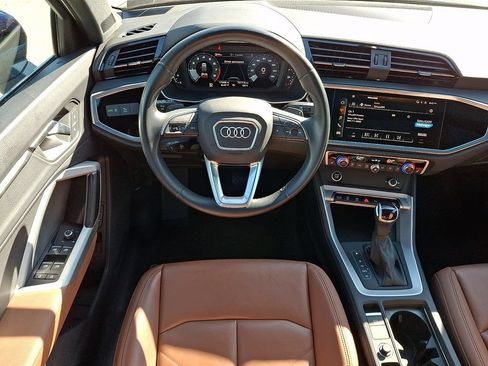 Certified 2023 Audi Q3 2.0T Premium w/ Convenience Package AWD/4WD image 12
