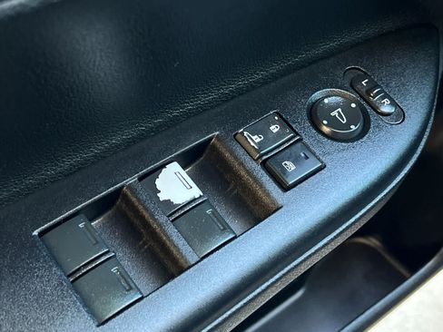 Used 2015 Honda Accord LX image 14
