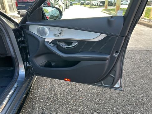 Used 2018 Mercedes-Benz C 63 AMG S image 32