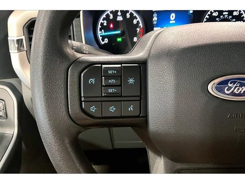 Used 2021 Ford F150 XLT AWD/4WD image 10