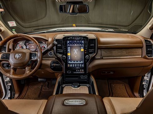 Used 2020 RAM 3500 Limited image 15