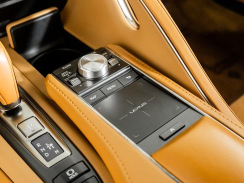 Used 2018 Lexus LC 500 Coupe image 37