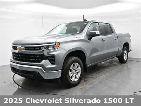Used 2025 Chevrolet Silverado 1500 LT image 3