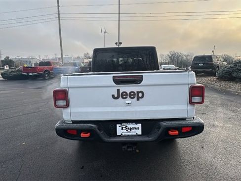 Used 2023 Jeep Gladiator Mojave w/ Cold Weather Group image 29