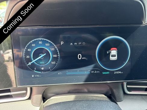 Used 2024 Hyundai Elantra SEL w/ Convenience Package FWD image 11