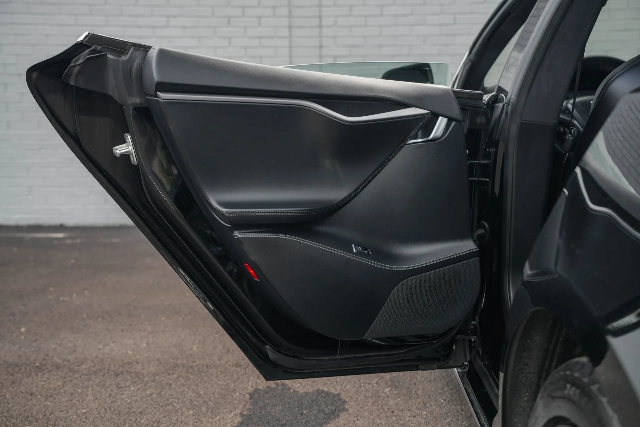 Used 2019 Tesla Model S 75D AWD/4WD image 30