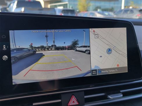 New 2026 Hyundai Elantra Limited image 24