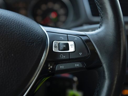 Used 2016 Volkswagen Passat 1.8T SE image 7