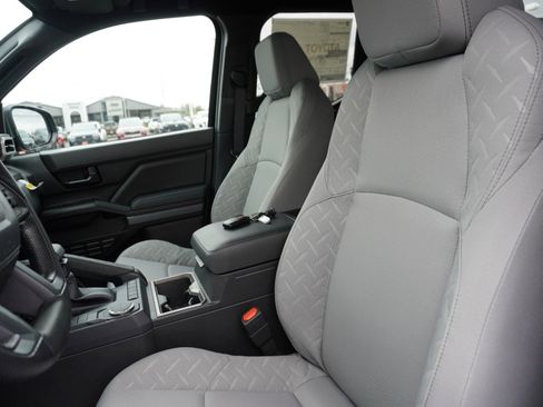 New 2025 Toyota Tacoma SR5 image 21