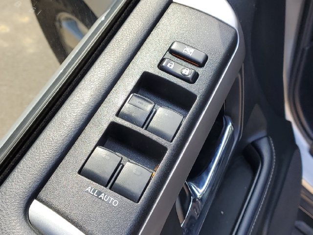 Used 2021 Toyota 4Runner SR5 Premium AWD/4WD image 11