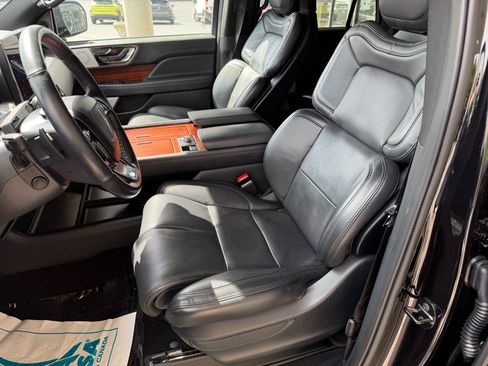 Used 2024 Lincoln Navigator Reserve AWD/4WD image 27