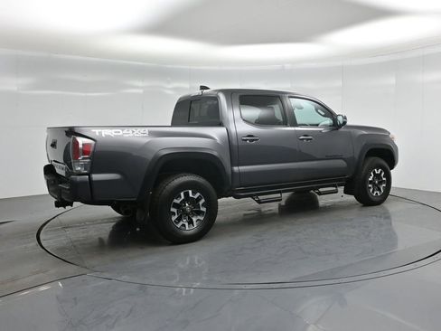 Used 2020 Toyota Tacoma TRD Off-Road w/ Technology Package image 24