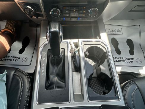 Used 2020 Ford F150 Lariat w/ Equipment Group 501A Mid AWD/4WD image 25