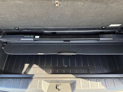 Used 2019 Subaru Ascent Limited AWD/4WD image 30