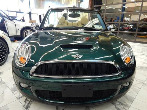 Used 2010 MINI Cooper S image 2