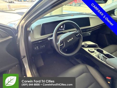 Used 2024 Kia EV6 Wind w/ Wind Technology Package AWD/4WD image 8