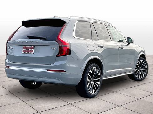 New 2026 Volvo XC90 T8 Ultra w/ Protection Package Premier image 4
