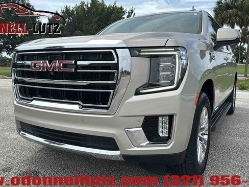 Used 2021 GMC Yukon XL SLT w/ SLT Premium Package AWD/4WD image 38