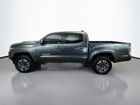 Used 2023 Toyota Tacoma TRD Sport RWD image 4