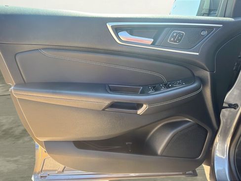 Used 2024 Ford Edge Titanium AWD/4WD image 15