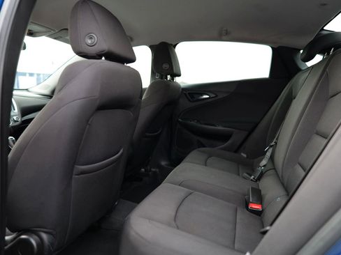 Used 2019 Chevrolet Malibu LS image 28