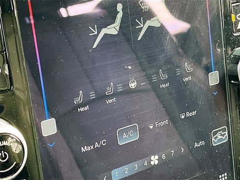 Certified 2022 RAM 3500 Limited image 21