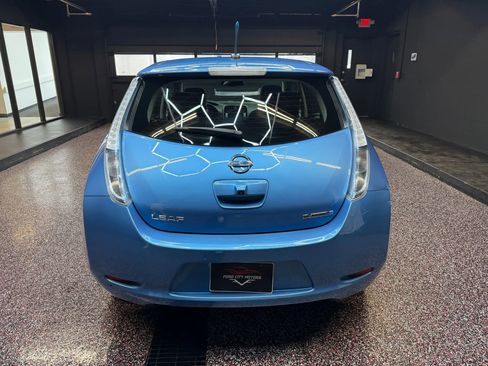 Used 2014 Nissan Leaf SV image 6