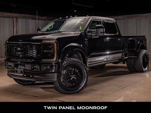 Used 2026 Ford F450 Platinum w/ Platinum Plus Package image 5