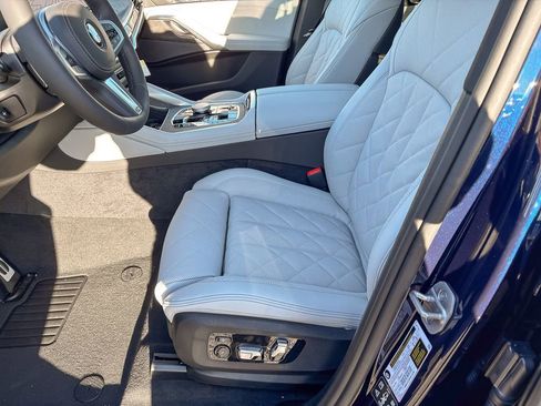 New 2026 BMW X6 xDrive40i image 15