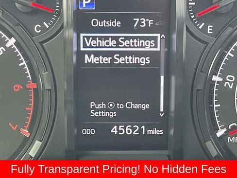 Used 2023 Toyota 4Runner SR5 Premium w/ Moonroof Package AWD/4WD image 38