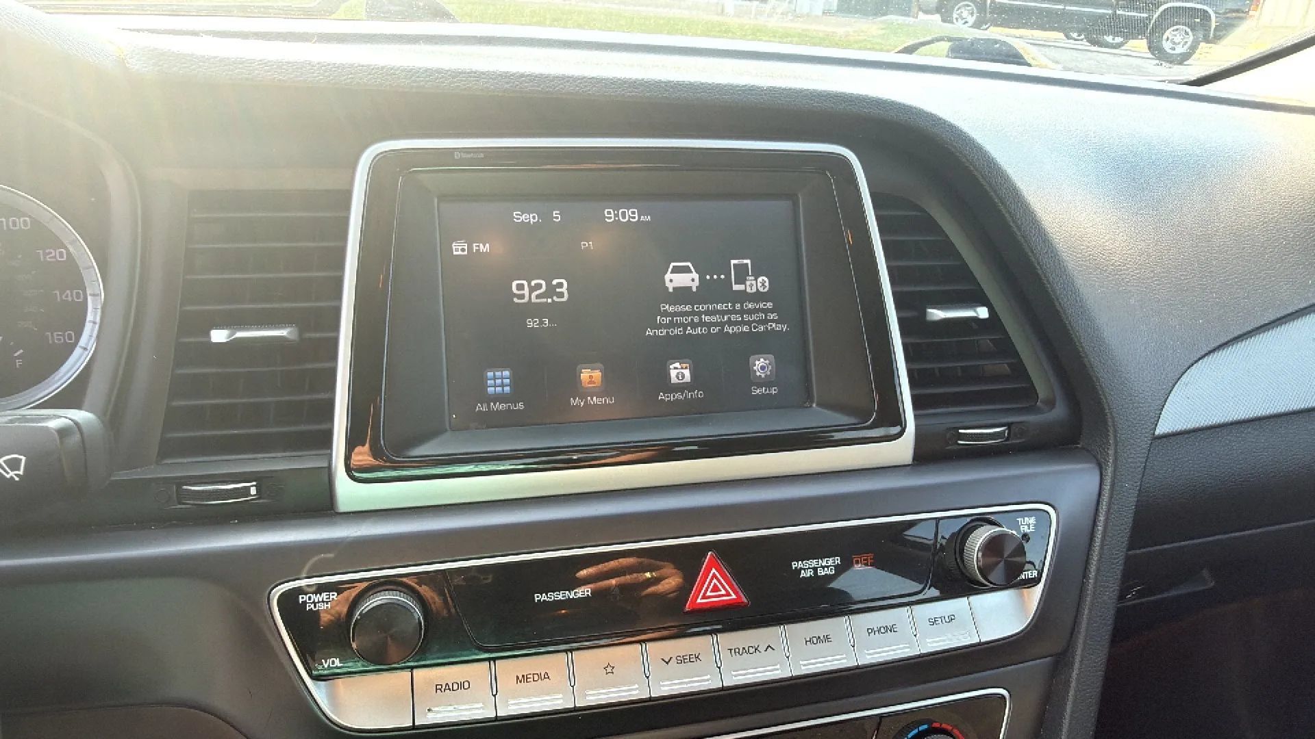 Used 2018 Hyundai Sonata SE FWD image 16