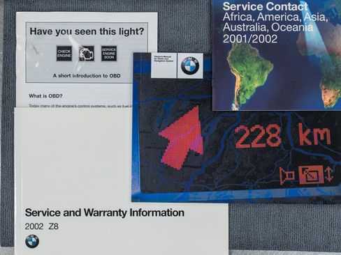 Used 2002 BMW Z8 RWD image 49