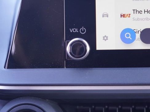 Used 2023 Toyota Prius LE image 20