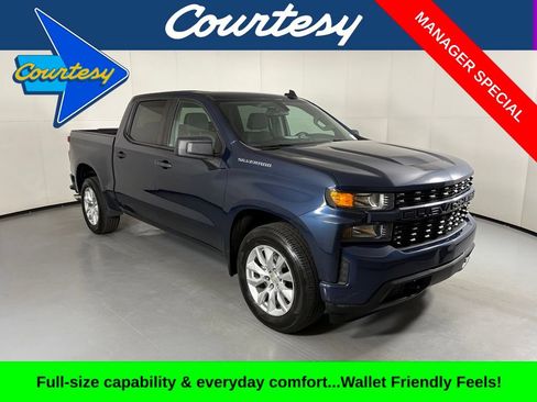 Used 2020 Chevrolet Silverado 1500 Custom w/ Custom Value Package RWD image 1