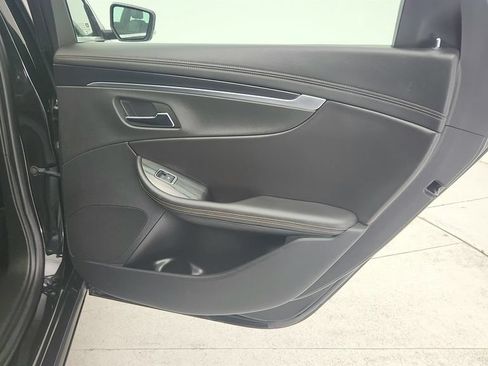 Certified 2016 Chevrolet Impala LT w/ Convenience Package FWD image 30