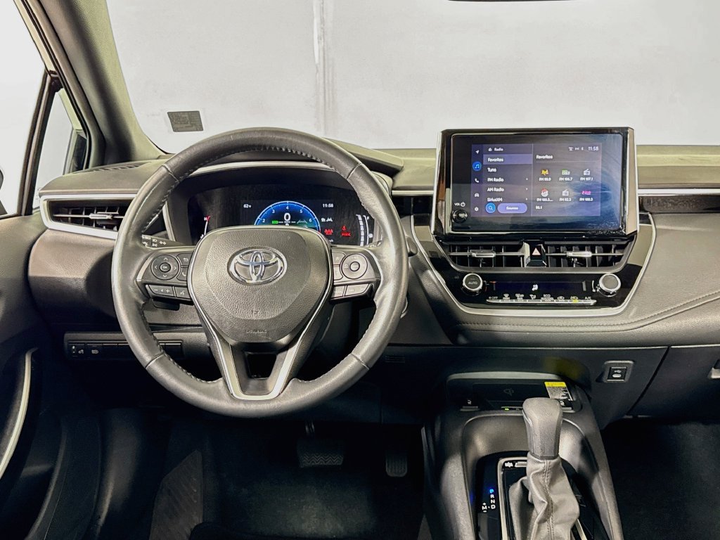 Used 2024 Toyota Corolla XSE FWD image 12