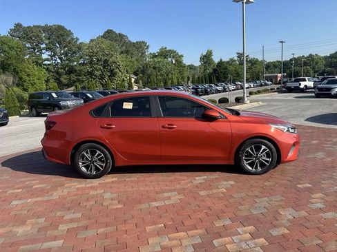 Used 2024 Kia Forte LXS FWD image 16