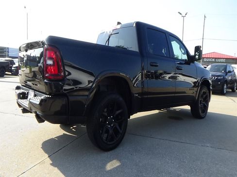 Used 2025 RAM 1500 Laramie w/ Night Edition AWD/4WD image 5