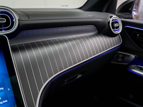 New 2026 Mercedes-Benz GLC 300 4MATIC image 31